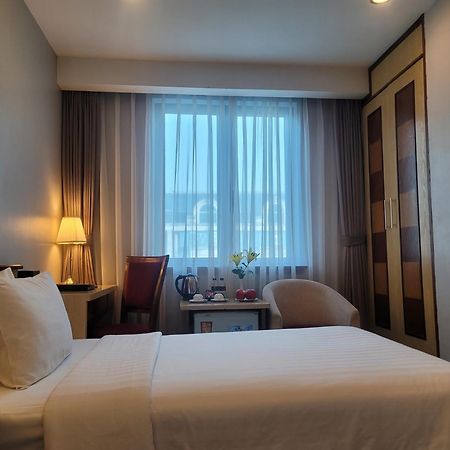 Luxeden Hotel Ханой Экстерьер фото